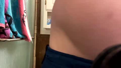 vicrobertson595 online show from September 12, 6:48 am