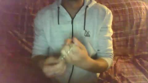 Snapshot of victor_1486 chatting on September 12, 10:56 pm victor_1486 online show from September 12, 10:56 pm