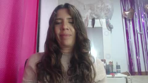 Snapshot of victoria25_meester chatting on February 17, 9:21 pm Hi guys Im victoria Be the one who can control me in PVT online show from February 17, 9:21 pm
