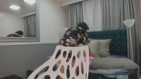 Victoria  grey  online show from March 25, 8:26 pm