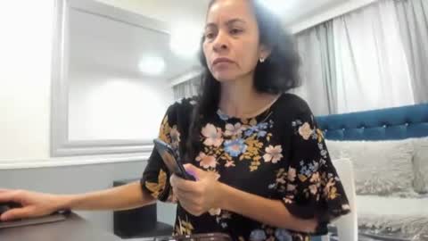 Victoria  grey  online show from April 24, 8:11 pm