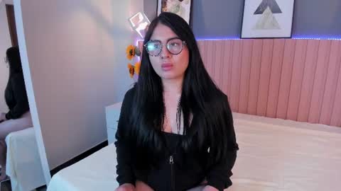 Victoria online show from June 17, 2:11 pm