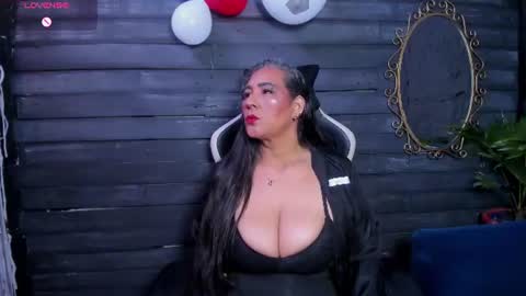 VICK online show from July 9, 1:15 pm