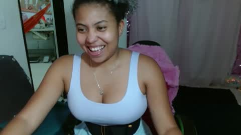 Snapshot of victoria_miler chatting on September 18, 1:31 am VICKY online show from September 18, 1:31 am