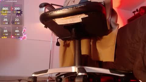 Call me Vic online show from February 17, 10:49 pm