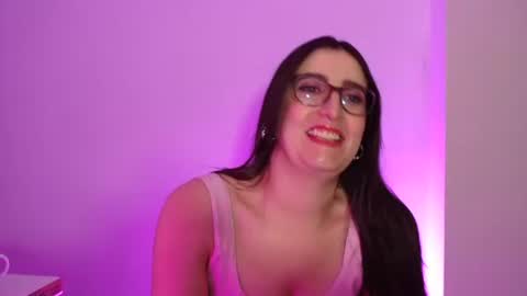 Victoria online show from February 14, 7:54 pm