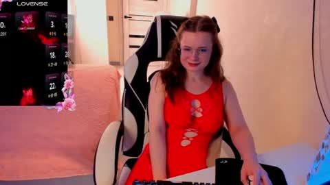    -   The Divine Fox online show from July 29, 9:31 am