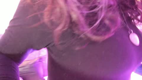 victoriaa_anderson_ online show from April 18, 3:14 pm