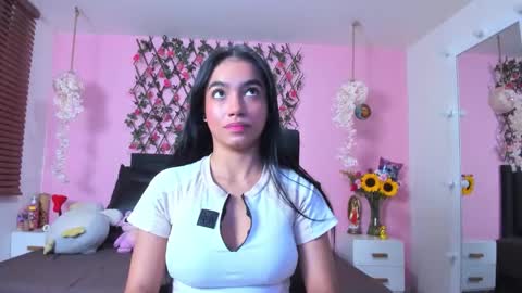 Vicky online show from March 17, 12:21 pm