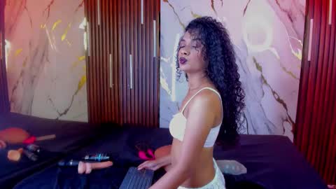 Victoria  online show from October 18, 9:08 pm