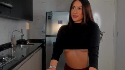 Vcitoria online show from December 17, 12:50 am