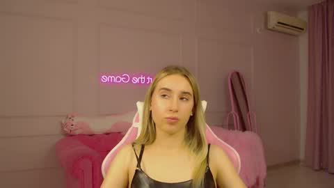 Victoria online show from October 13, 7:10 am