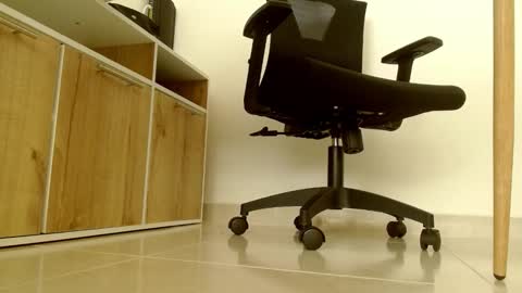 Snapshot of victoriarobertss chatting on October 21, 5:16 pm Victoria online show from October 21, 5:16 pm