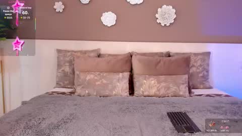 Victoria Shelby  online show from November 20, 11:31 am