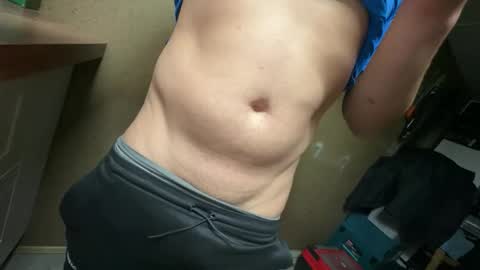 victorwitt91 online show from April 26, 10:29 pm