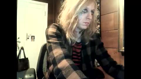 Vie ViXiiiN online show from January 7, 11:54 pm