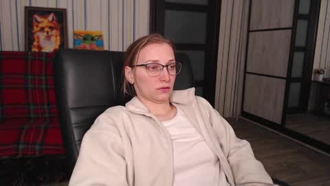 Vika online show from April 21, 6:48 pm