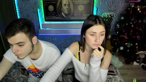 vikki and george online show from January 23, 9:39 pm