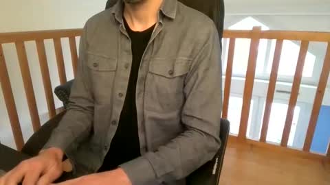 Snapshot of vince_du_80 chatting on October 15, 1:56 pm Vince online show from October 15, 1:56 pm