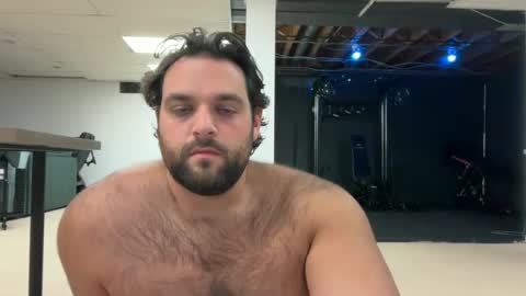 Snapshot of vinfaro27 chatting on October 5, 3:59 am Vinfaro27 online show from October 5, 3:59 am