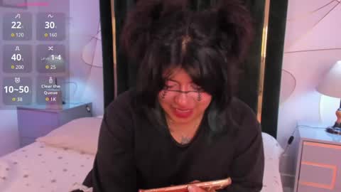 Vin  online show from April 21, 11:23 pm