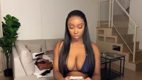 Fantasy Black Girl online show from October 24, 6:47 am