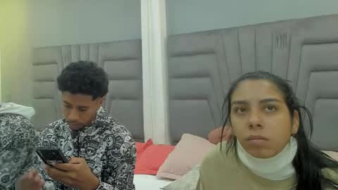 Violet and Myers online show from October 7, 11:50 am