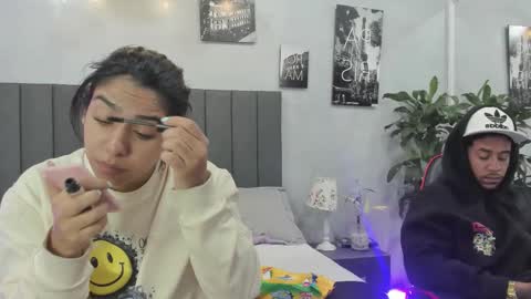 Violet and Myers online show from September 23, 11:59 am