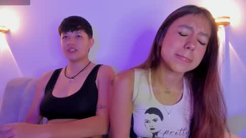 Violet and Casper online show from November 6, 5:54 am