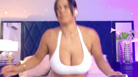 Violet  online show from July 21, 7:27 pm