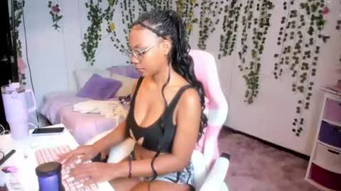Violeta online show from June 13, 5:23 pm