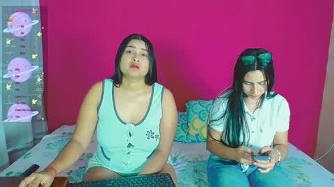 Snapshot of violeta_rouses chatting on January 4, 2:46 am violeta_rouses online show from January 4, 2:46 am