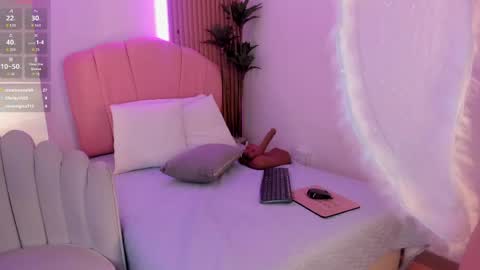 violeta_sannz online show from April 26, 1:42 pm