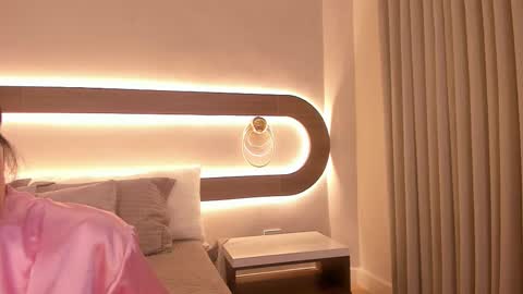 Violeta Sum online show from March 18, 12:22 pm