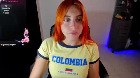 Violeta  Help me reach 150 thumbs up    online show from June 17, 10:04 pm