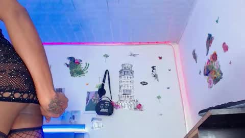 violetaconny online show from February 24, 4:37 am