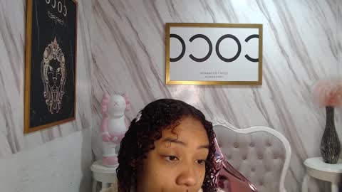 violeth_b online show from January 13, 12:35 pm