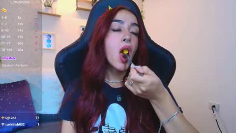 violeth_rosse_ online show from February 25, 1:42 am