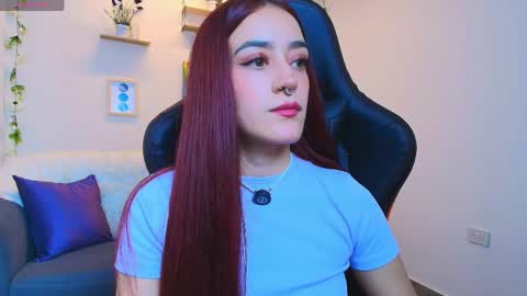 violeth_rosse_ online show from April 21, 1:42 am