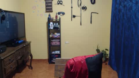 Violet777  online show from November 5, 11:51 pm