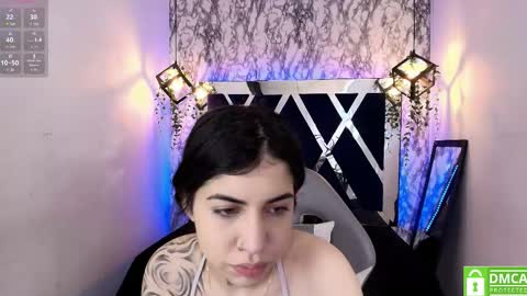 Violeta  online show from December 3, 11:44 am