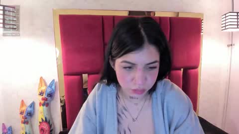 Violeta  online show from September 10, 1:45 pm