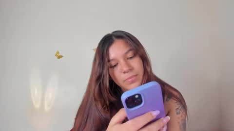 violett_24_ online show from November 21, 1:03 am