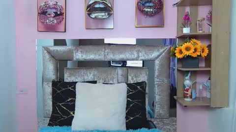 Violeta froz online show from December 15, 7:54 pm