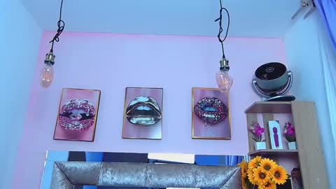 Violeta froz online show from October 25, 8:42 pm