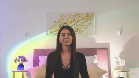 violetta_finch online show from April 7, 10:17 am