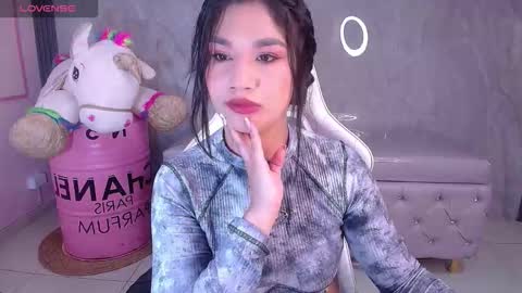 Snapshot of violetta_jhonson_v chatting on October 16, 3:50 am Violetta online show from October 16, 3:50 am