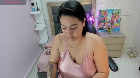 VIOLETTA online show from January 15, 2:42 am