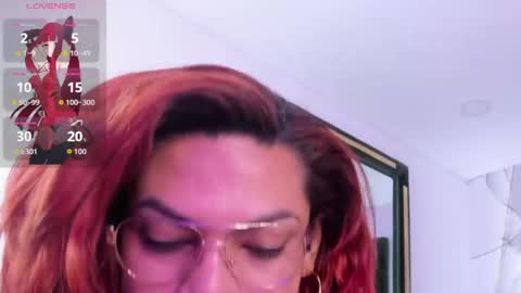  Violet  online show from May 27, 11:40 am