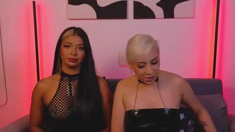 Violet online show from February 22, 2:50 am